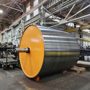 Grinding &ndash; Large Chrome Roll